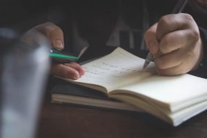 anak memiliki kecerdasan finansial yang baik