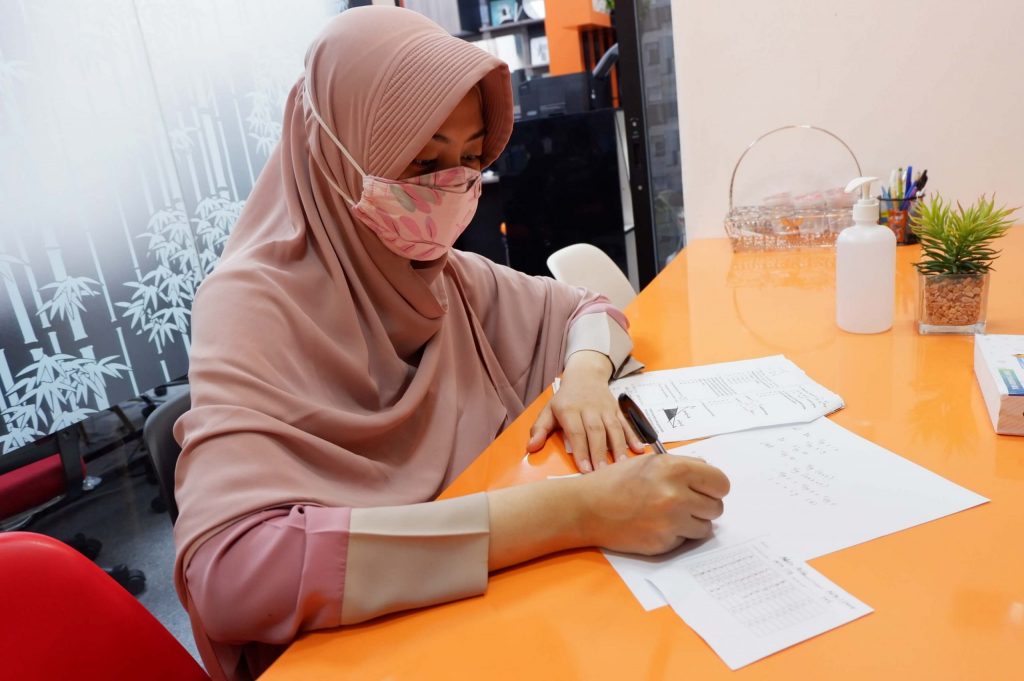 guru les privat Blitar,test tertulis akademis tutorindonesia