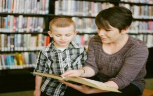 cara mengajari anak membaca tanpa mengeja melalui bercerita