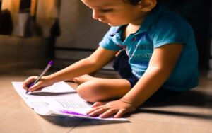 cara mengajari anak menulis secara berulang