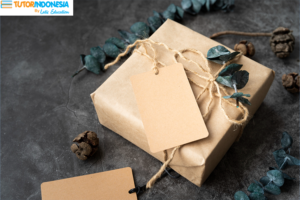 cover artikel tentang cinderamata dari tutorindonesia.co.id, melayani harga guru privat ke rumah, les privat bekasi, jasa les privat, biaya les sd per bulan, biaya les privat sd, biaya les privat per bulan, biaya les privat jakarta, biaya les privat per hari, biaya les privat, harga les privat, biaya les rumahan, biaya les privat untuk anak tk, Les Privat TK, guru privat bahasa inggris, tutor privat